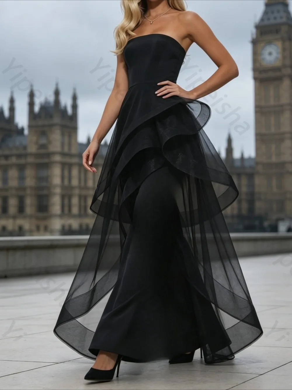 Customized 2026 Black Strapless Satin Evening Dresses Multi-layer Organza A-Line Luxury Formal Prom Gowns Party