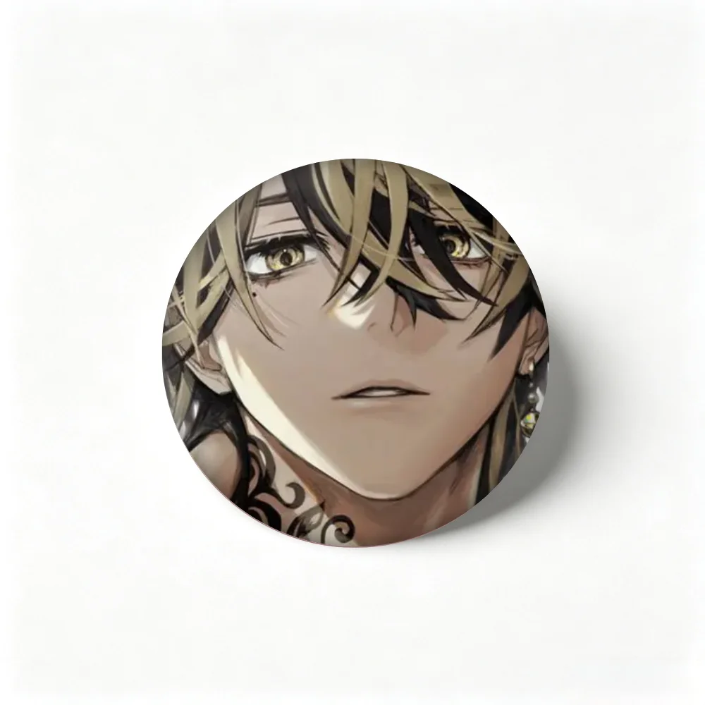 Anime Pins, Tokyo Revengers Kazutora Hanemiya Badge, Tinplate Brooch, Breastpin for Backpack Clothes Gifts