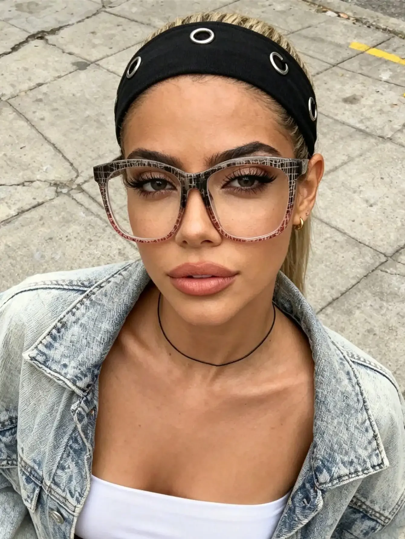 

1 Pair Large Square Fashion Eyeglasses Frame, Transparent Cat Eye Retro Versatile Casual Makeup-Free Glasses For Women, Clear Vi