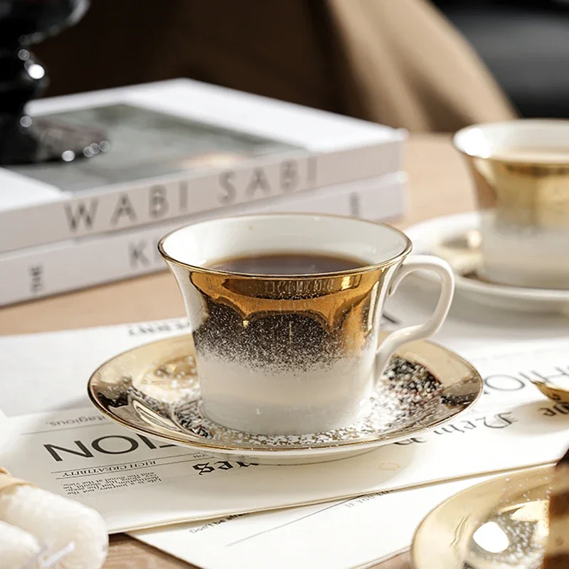 

European Style Gold and White Ceramic Coffee Cups Plates Gradient Ceramic Mugs Circular Snack Plates Home Drinking Utensils