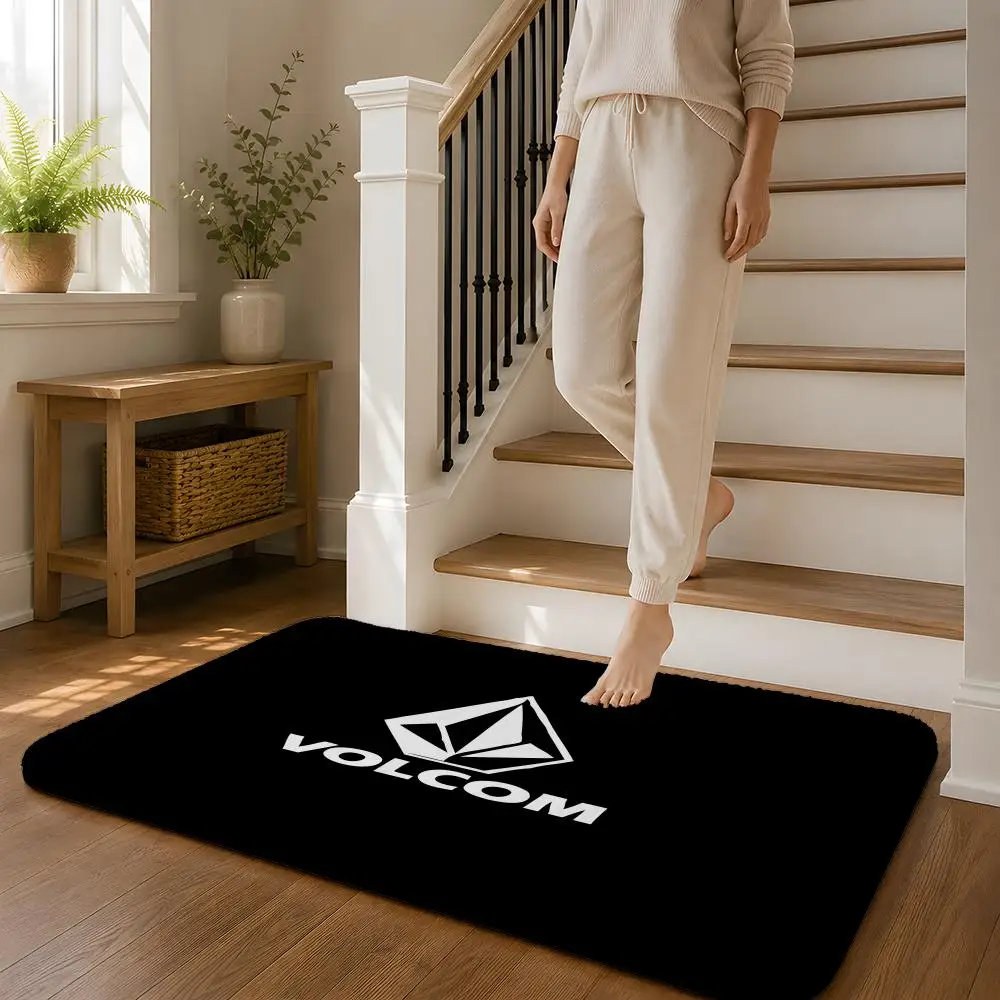 V-VolcomS LOGO Floor Mat Flannel Rug Non Slip Absorbent Soft Washable For Entryway Hallway Bathroom Kitchen Decor