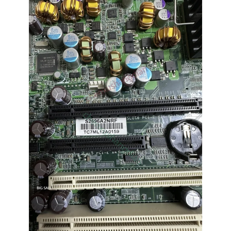 للوحة الرئيسية لمحطة عمل الخادم TYAN S2696A2NRF 771 دبوس