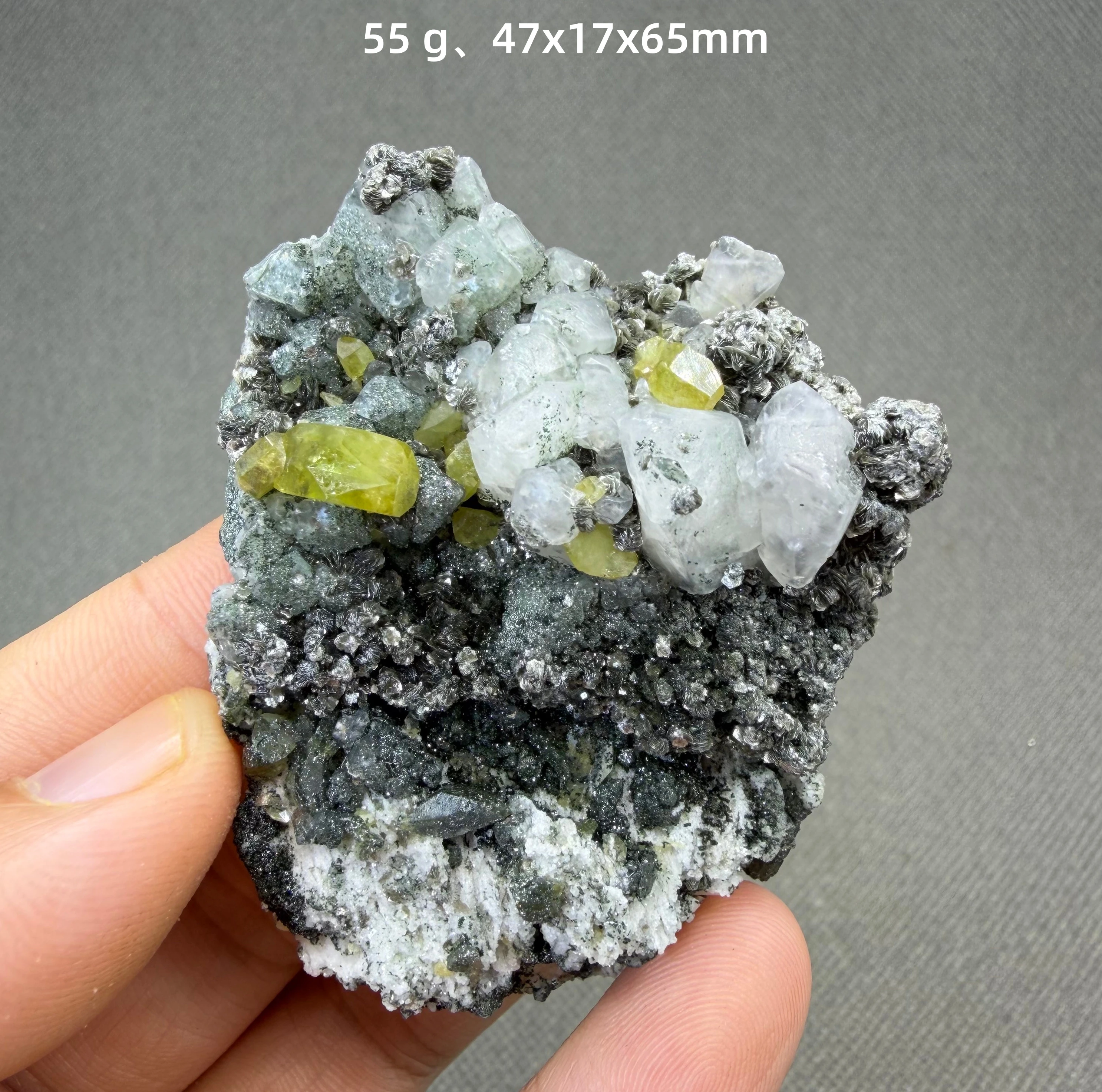 Natural Pakistani Sphene Crystal Cluster Vivid Green Titanite Mineral Specimen Rare