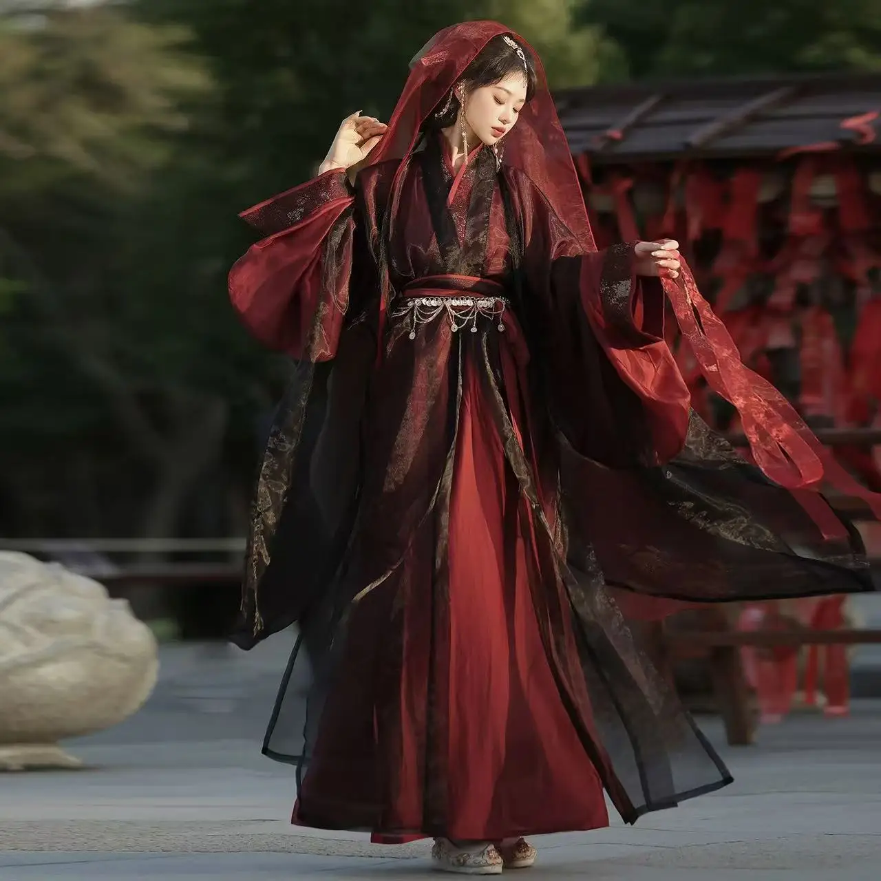 قبل فترة المحارب القديم Hanfu المرأة التقليدية أسود أحمر طويل رداء كلاسيكي أنثى الجندي مولان تأثيري الملابس هالوين