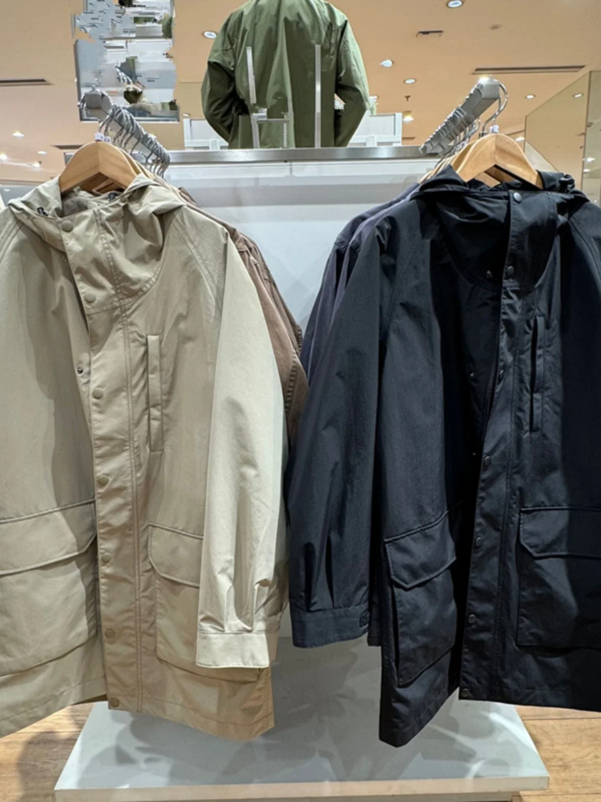 

Spring ex Hooded Windproof Outdoor Casual Long Sve Coat Durable Water-Resistant Mid-Length Jaet for Men And Women