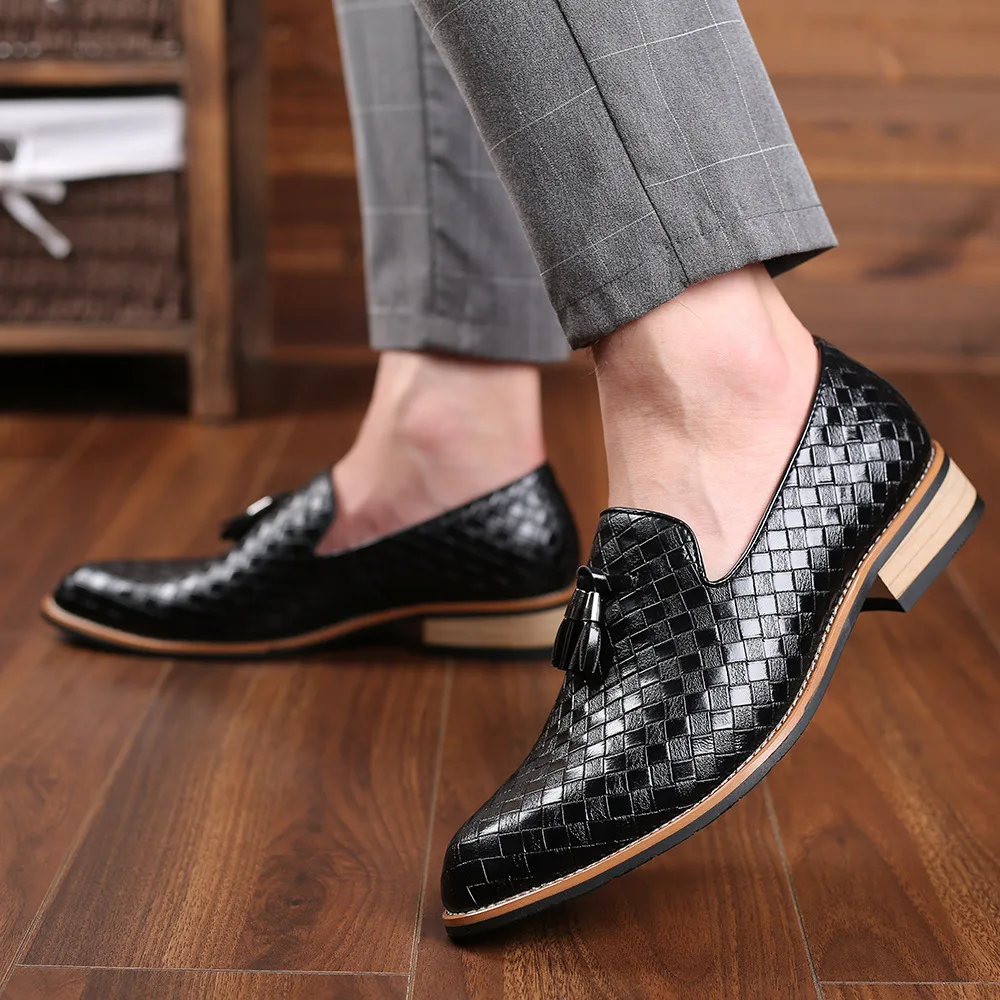 Fashion Tassels Loafer Shoes Comfortable for Men Wave Leather Dress Casual Slip-on Business Wedding Party Shoe