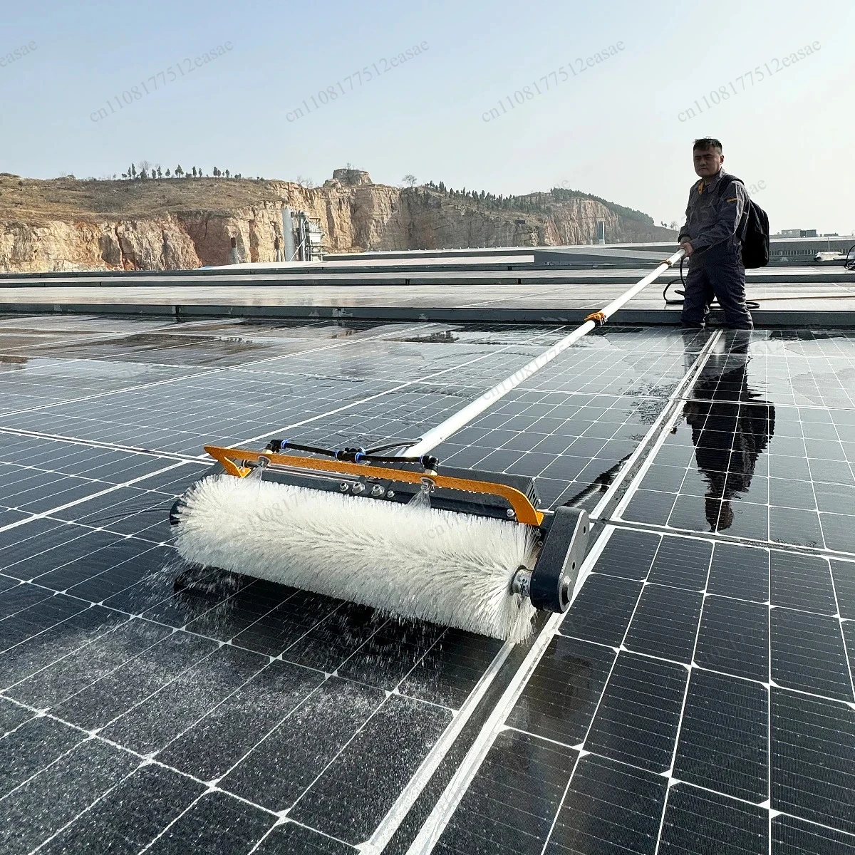 AC power supply 5.5M roller head photovoltaic brushless motor waterproof solar panel cleaning brush