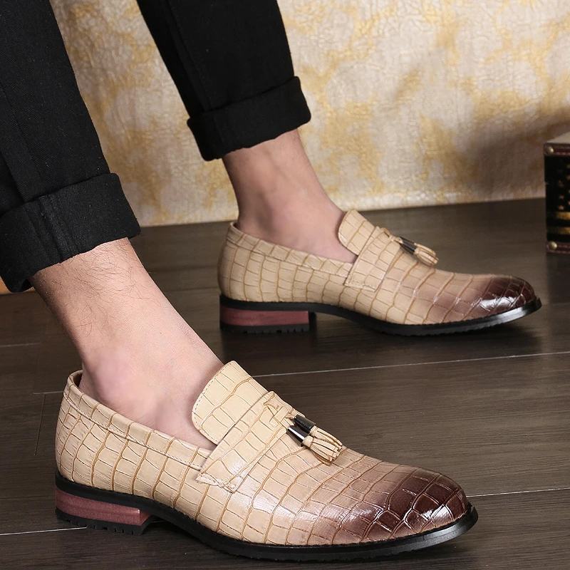 Luxury Tassel Formal Men\'s Dress Italian Designer Stylist Wedding Casual Business Patent Leather Loafers Oxfords Shoes for Men