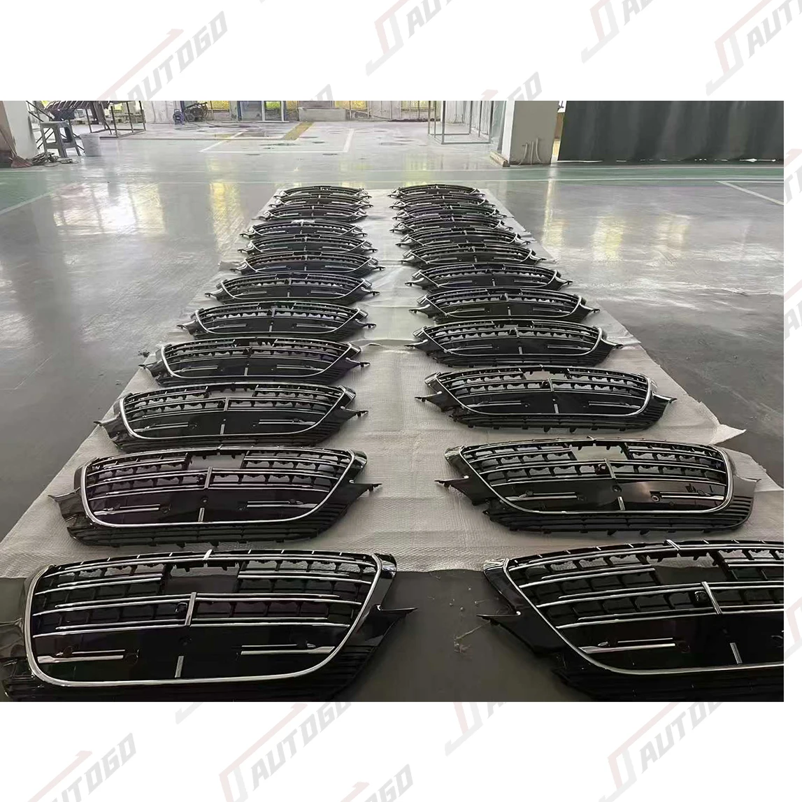 Fabrik-Direktverkauf 2025 Modify New Style Auto-Frontstoßstangengrill für Mercedes Benz V-Klasse W448 VITO V300 normal 2024 2025+