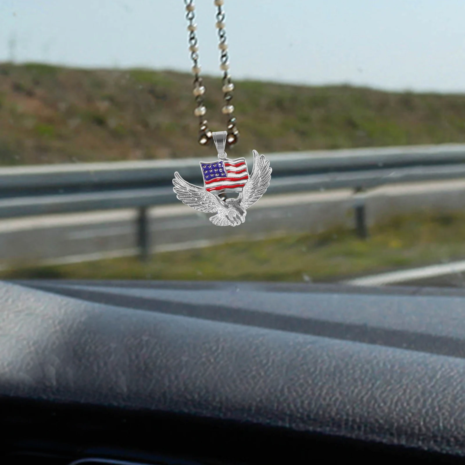 

Eagle Necklace Pendant for Men Cool Chains American Flag 4th of July Hip Hop Jewelry Silver Single Droplet Durable Fade