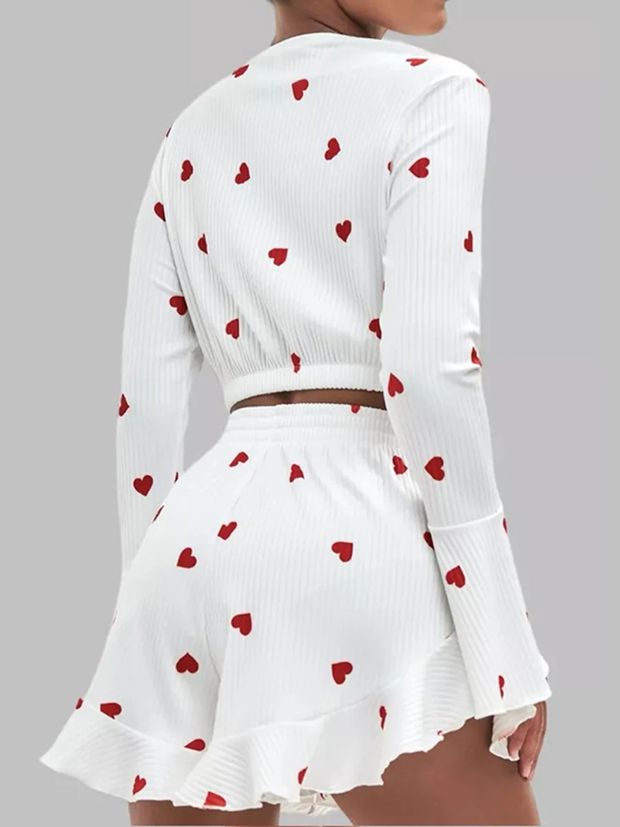 Women 2 Piece Pajamas Set Valentine's Day Heart Print Crop Long Sleeve Tops and Elastic Ruffled Shorts for Loungewear Sleepwear