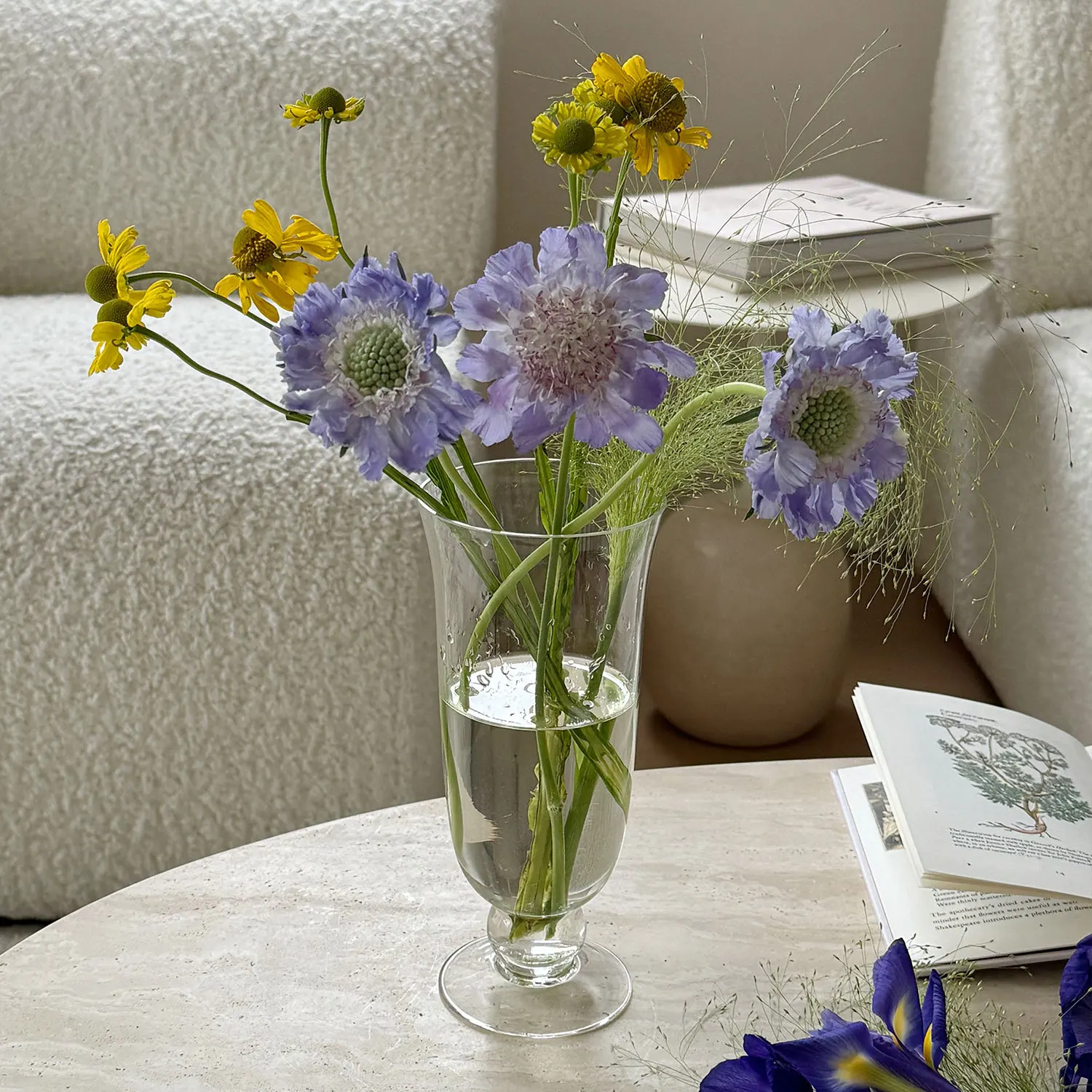 

HYS simple glass vase flower arrangement ornament high-end niche living room ornament vase glass transparent water flower