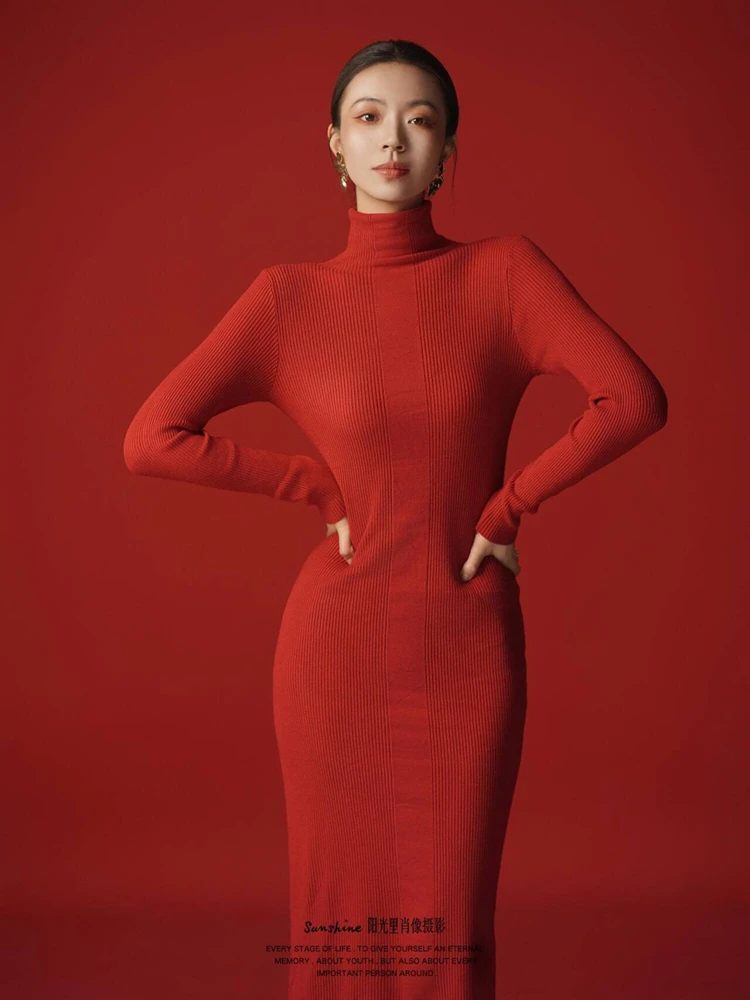 

Red Emotion Portrait Photography Studio New 2026 Advanced Vintage Style Personal Art Photo Clothing Stage Costume Women
