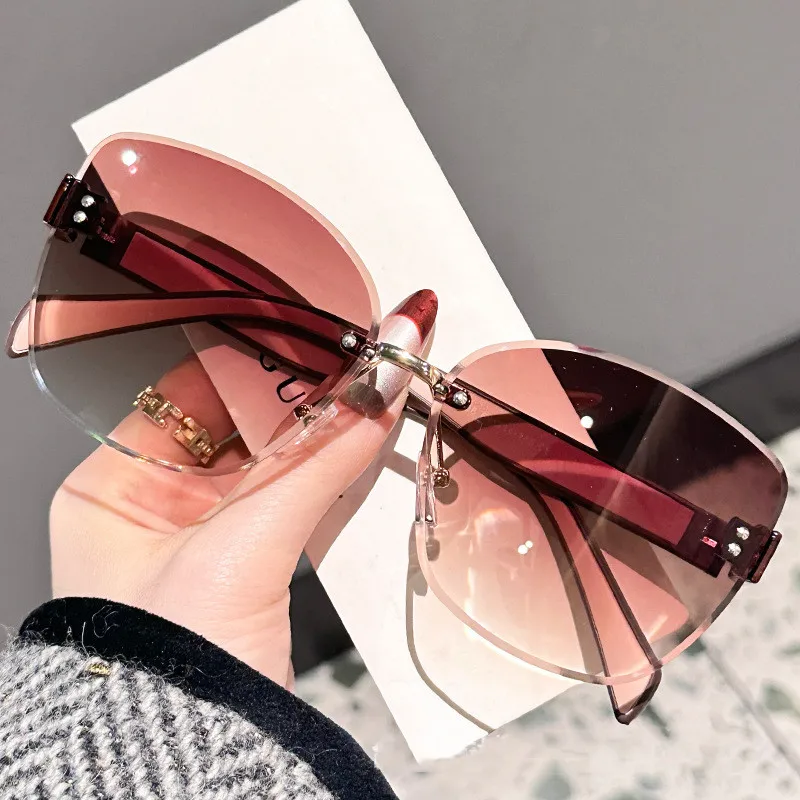 Lunettes de Soleil Chat DIXSG DS-8208 Femme Sans Monture 4