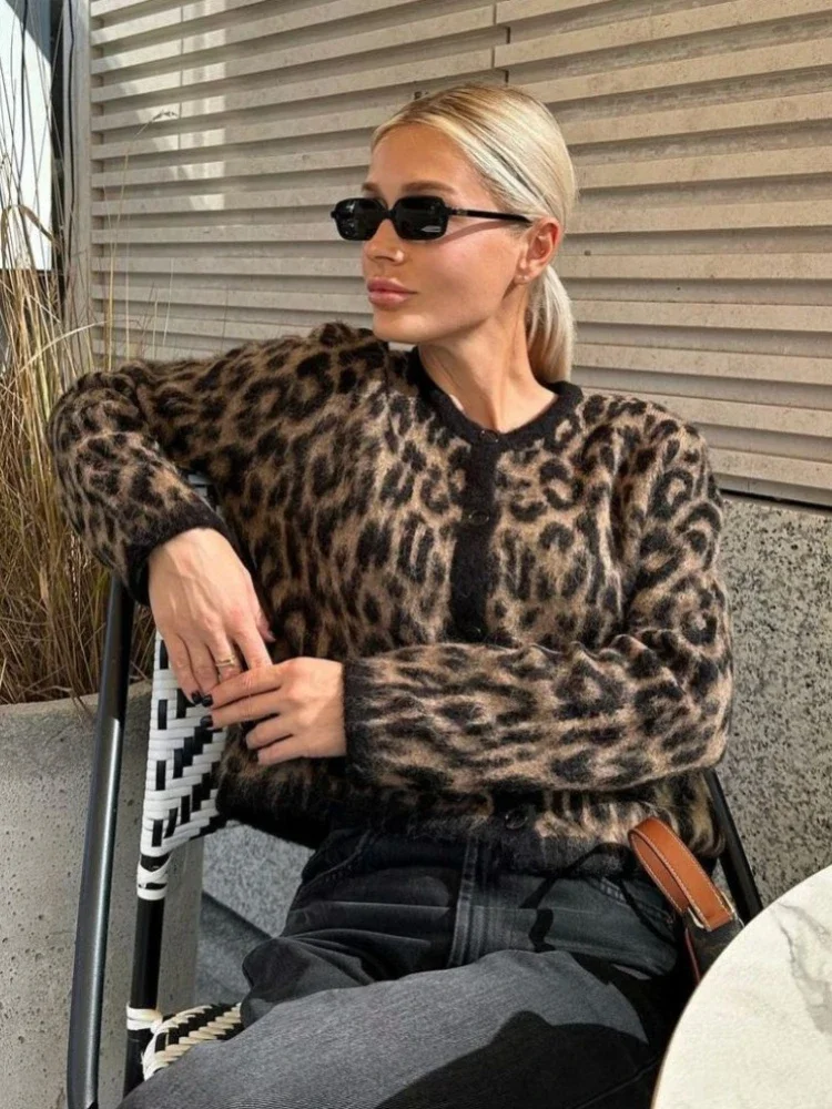 Elegant Sexy Single Breasted Long Sleeve Slim Coats Leopard Knitted Cardigan Jackets Women Fall Winter Lady Casaul Outwear 2024