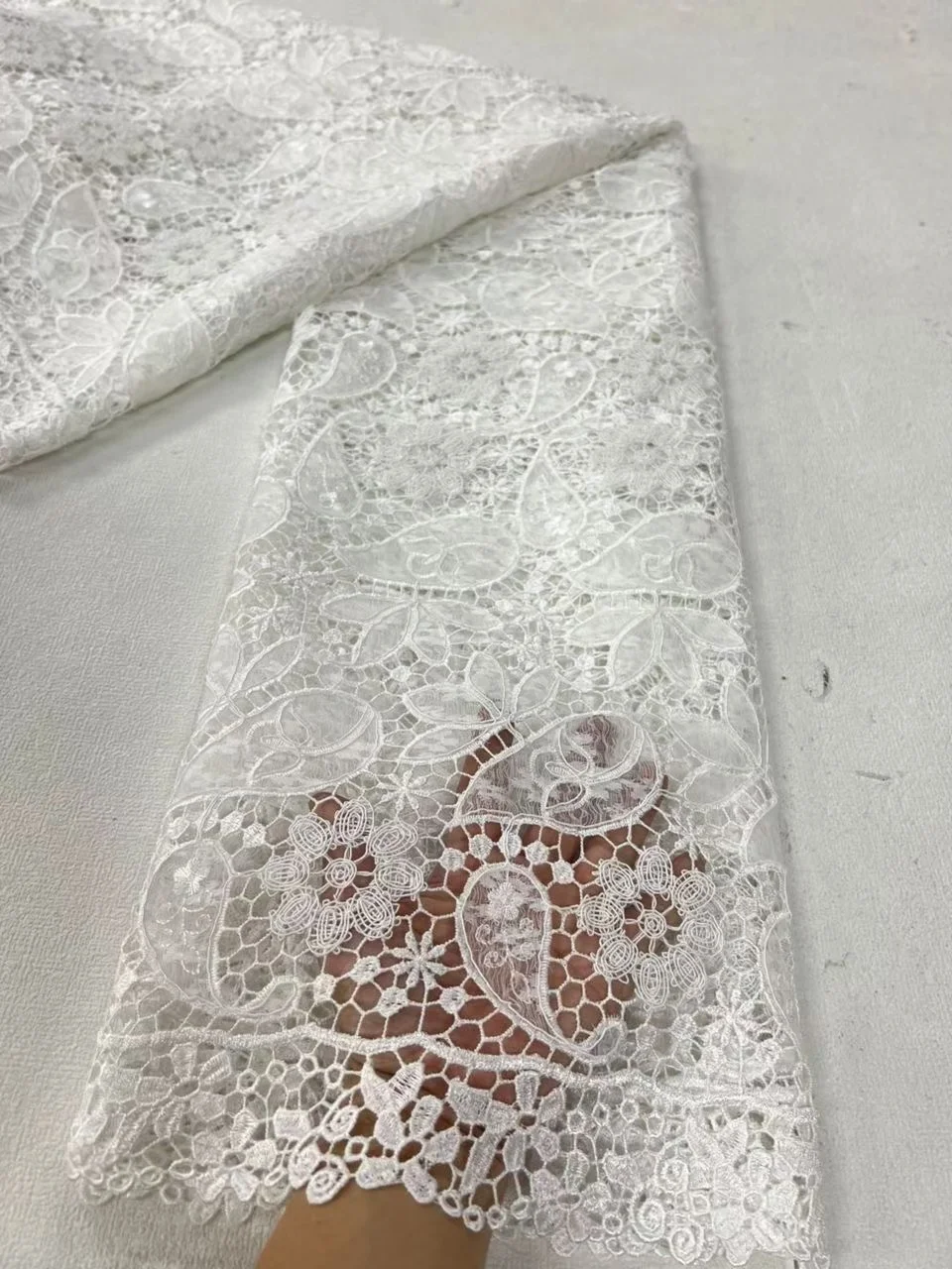

2026 High-Quality Africa Nigerian Sequins Cotton Embroidery Lace Fabric Tulle for Wedding Party Dress Chiffon 5Yards JL550