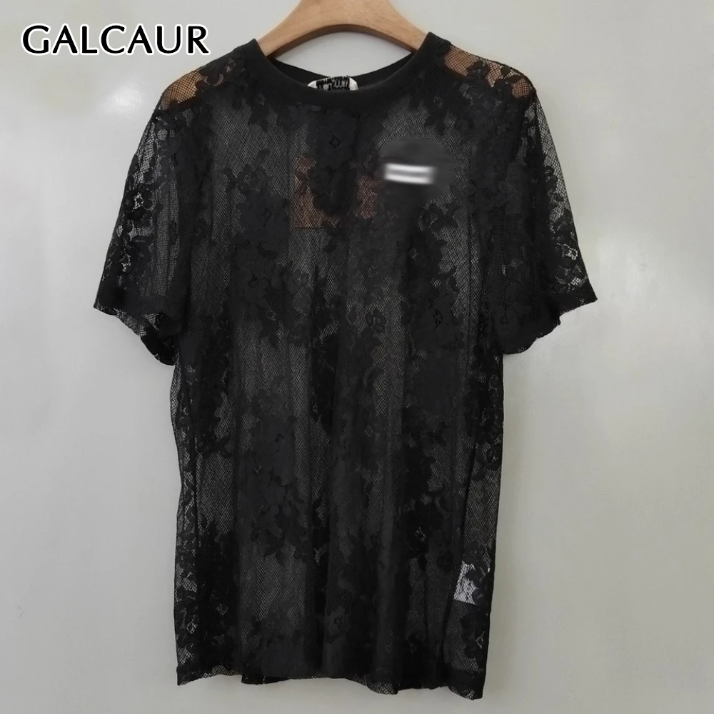 

GALCAUR Black Color Spliced Lace Female Hollow Out T Shirt Round Neck Short Sleeve Loose Basics Women's T Shirts Fashion Summer