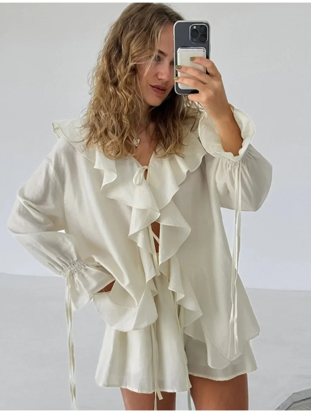 Ensemble deux pièces en mousseline de soie pour femmes, short à volants, manches évasées à lacets, élégant, décontracté, Vintage, ensemble assorti