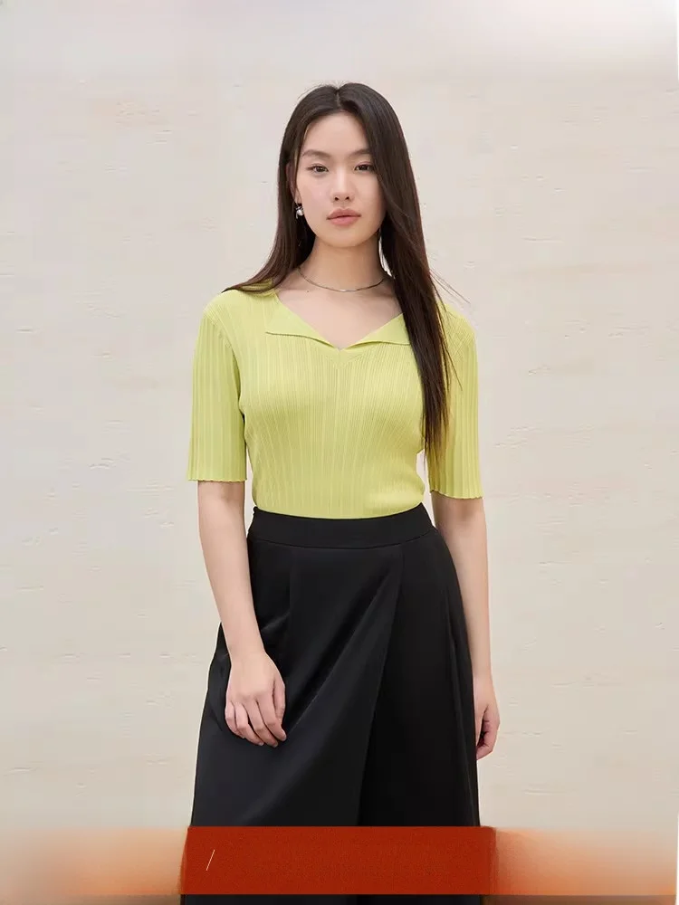 

Женский трикотажный топ больших размеров с V-образным вырезом и коротким рукавом, летняя новинка, простой дизайн, для повседневной носки, модный, больших размеров, для ношения под одеждой