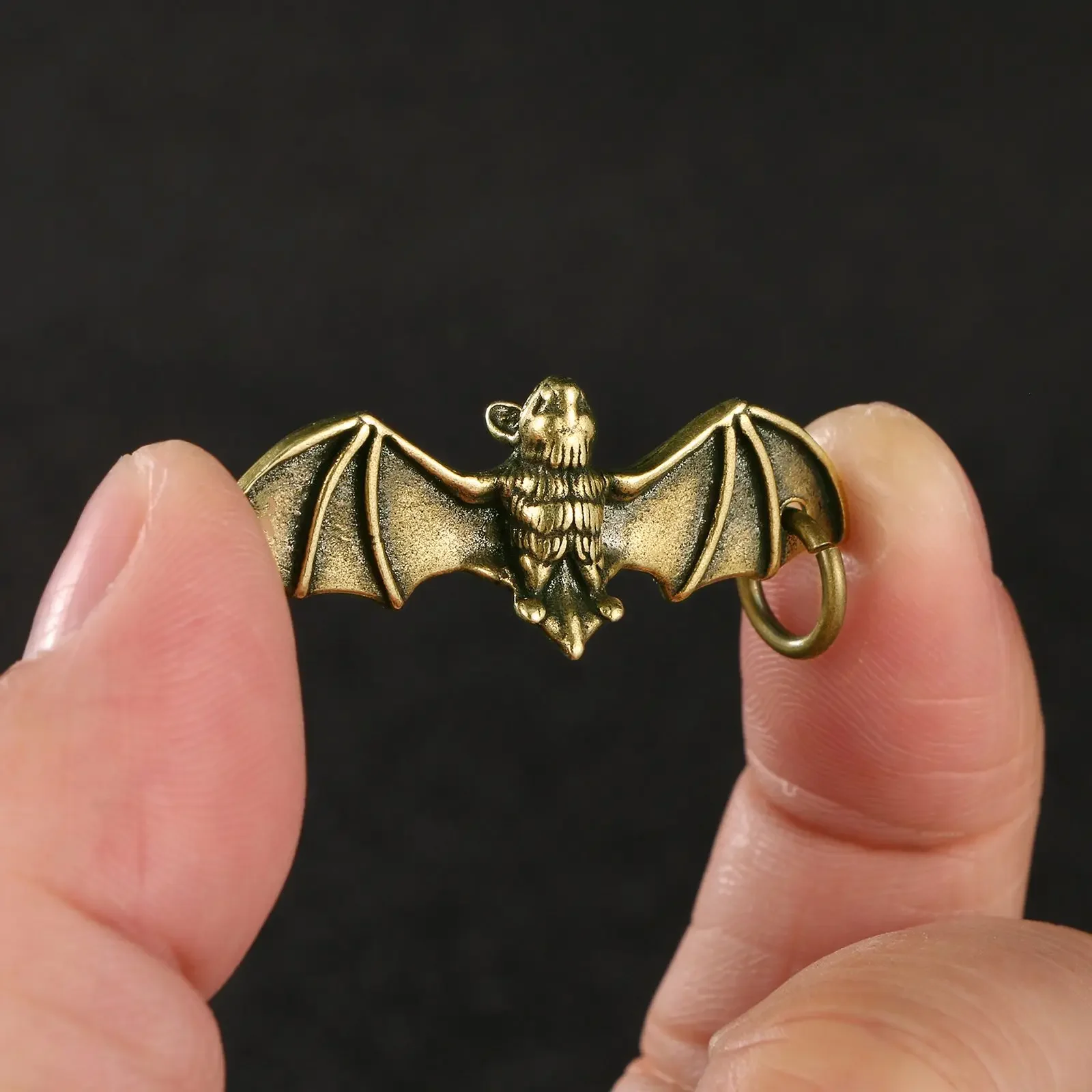 1 Pcs Antique Bronze Bat Statue Small Ornaments Solid Copper Mountain Bat Miniature Figures Brass Sculpture Crafts Decor