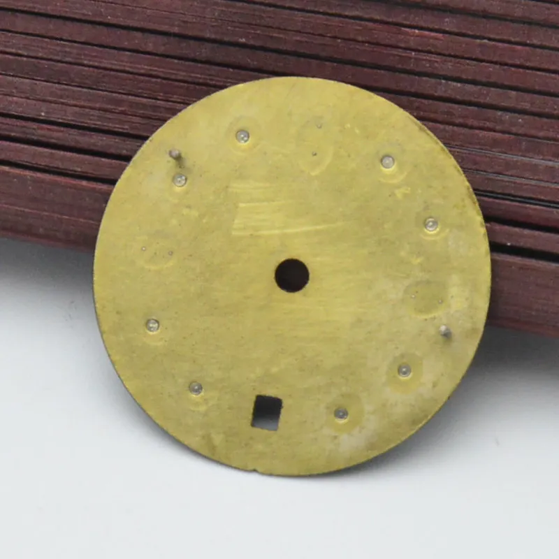 Alternative literally suitable for assembly 8215 8205 8200 movement Pearl movement 2813