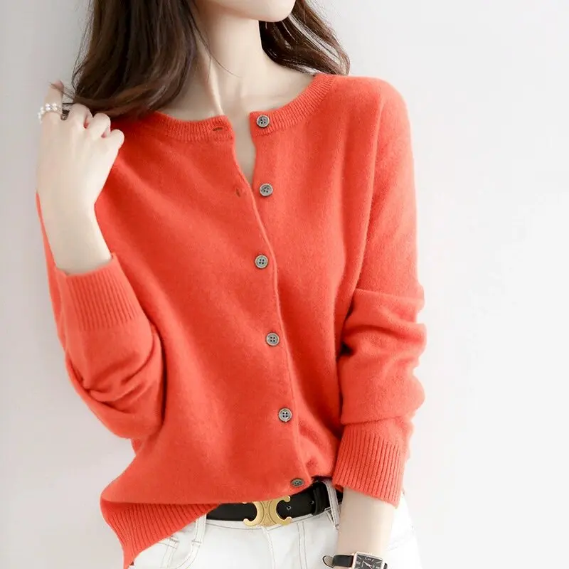 Women's Spring and Autumn New Korean-Style Loose Round-Neck Sweater, Fashionable and Elegant Casual Workwear Outerwear, Soft and Comfortable Knitted Cardigan, Single-Breasted Long-Sleeve Coat 2