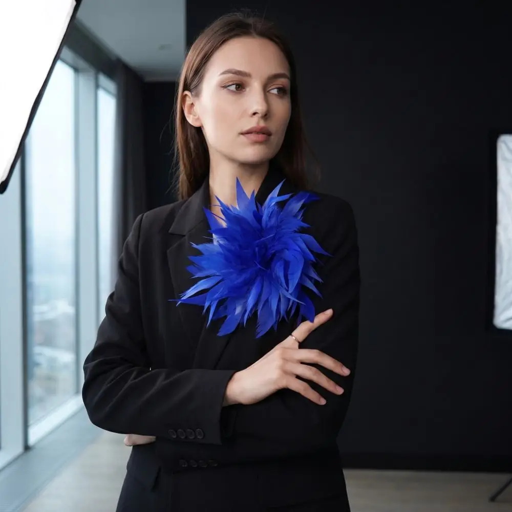 25cm Feather Flower Brooch Lightweight Colorful Artificial Feather Lapel Pin Multi-functional Elegant Exaggerated Feather Brooch