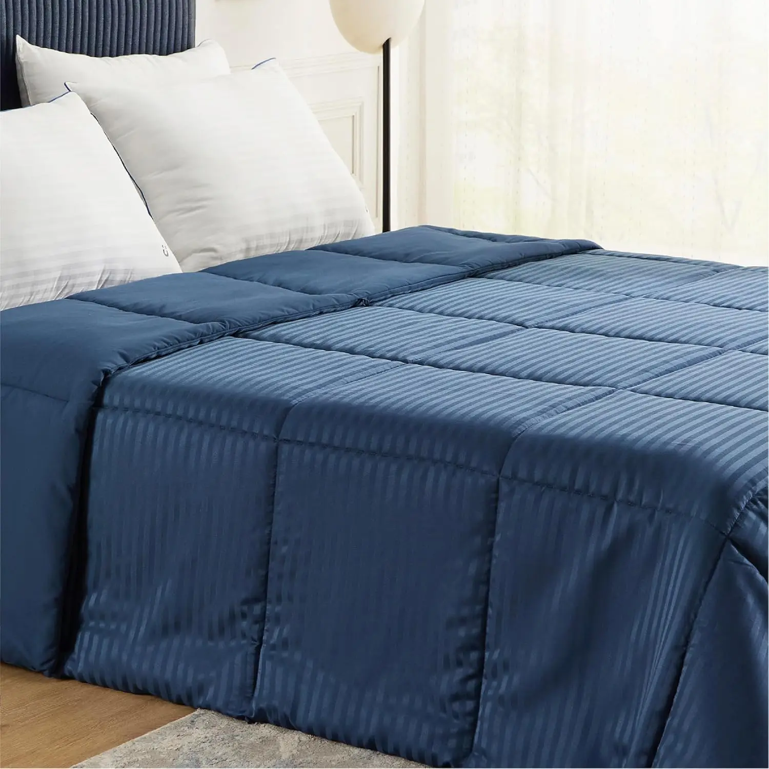 Bedsure Lightweight Duvet Insert College Essentials Summer Comforter Twin, Down Alternative Quilted Comforter