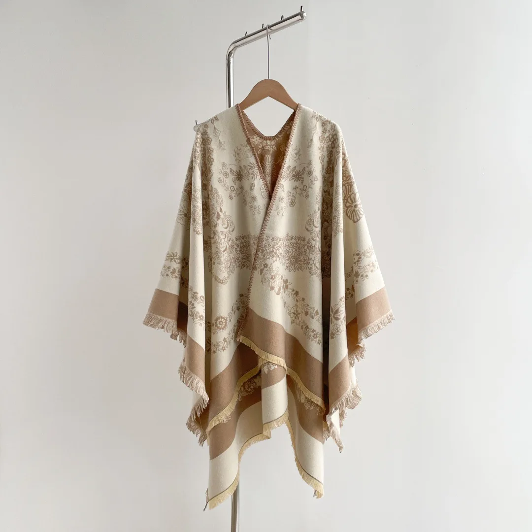 Spring and Autumn's new chain flower-split scarf, European and American style faux cashmere warm and versatile shawl cape
