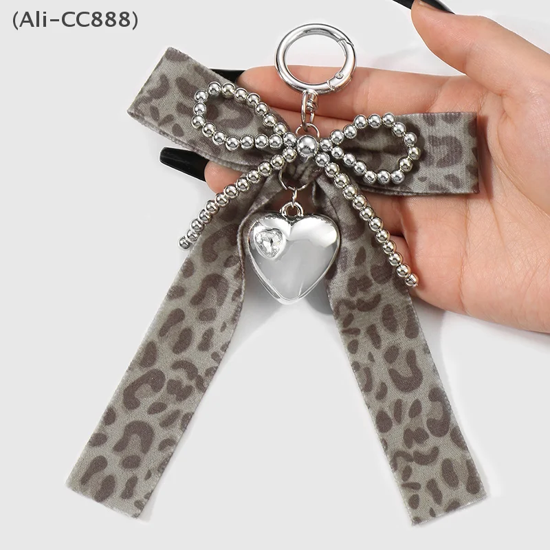 Y2k Fashion Retro Leopard Ribbon Pearl Chain Bow Star Heart Keychain Charms Women's Bag Decoration