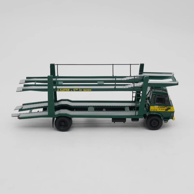 Diecast 1:43 Scale IXO Berliet GC 190 Truck Transport Car Alloy Model Collection Souvenir Toys Gifts Static Display