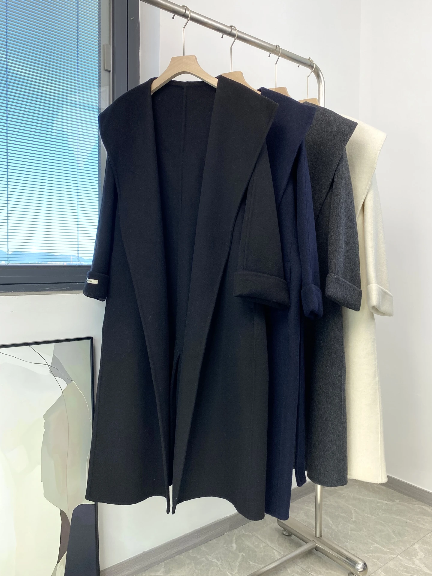 

Двустороннее шерстяное пальто Classic Batobe Sle с большим воротником, осень-зима 2022, женское облегающее длинное пальто с капюшоном