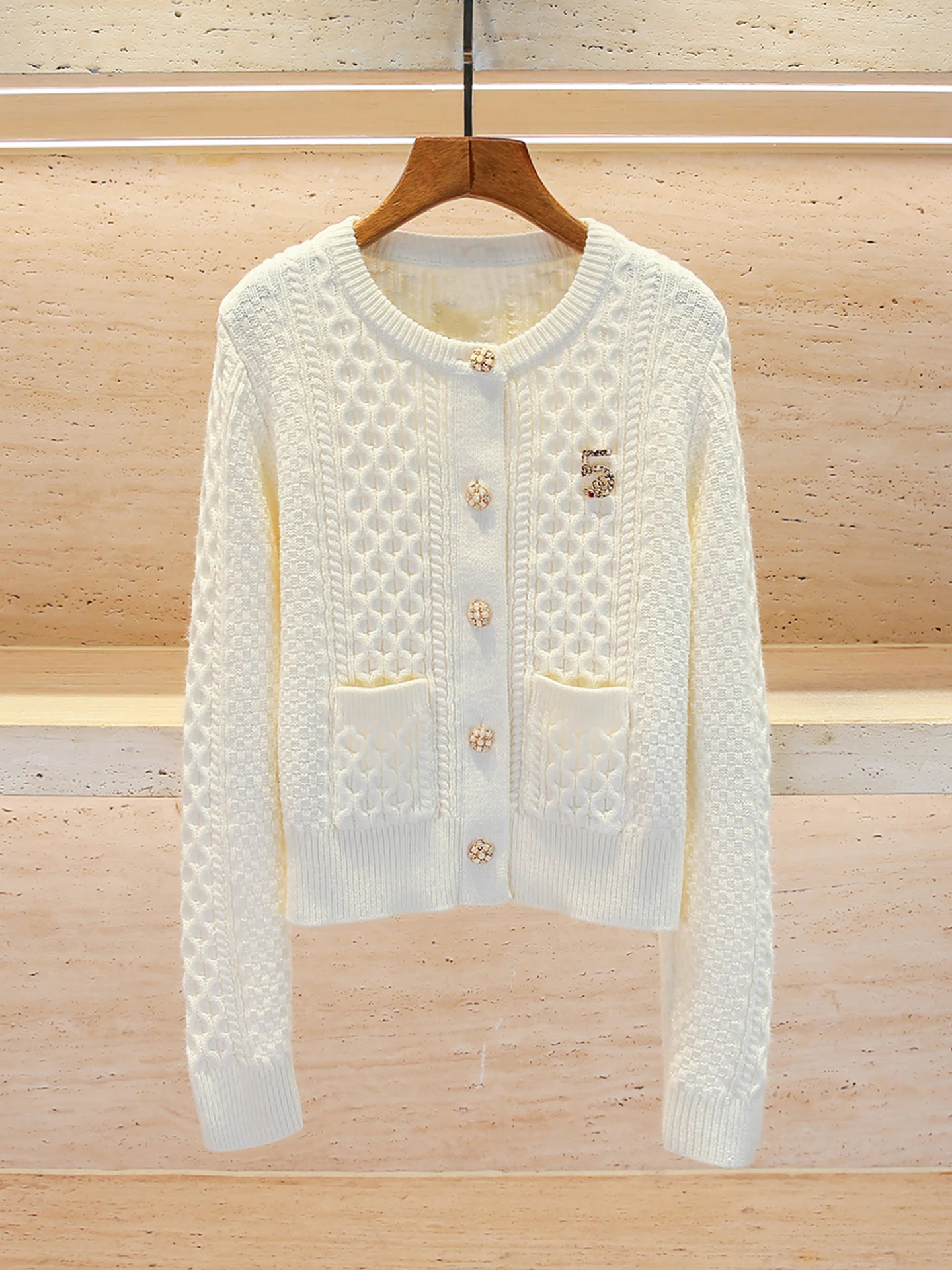 

High-End Knitted Sweater Cardigan Women's Faion Sle Winter Commute Simple Regular Fit Medium Softn Long Sve round N...