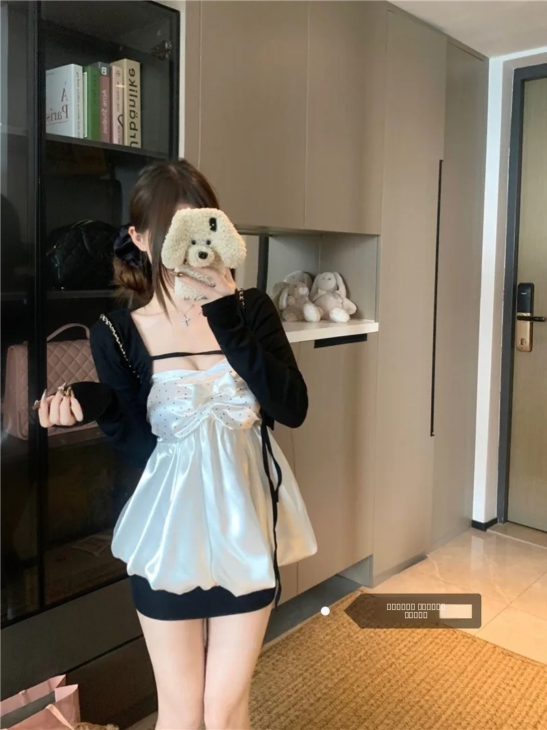 

Комплект для девочек: атласный топ с длинными рукавами в горошек, юбка с завышенной талией, весенний модный наряд, топ-бандо с узлом, женская одежда C...