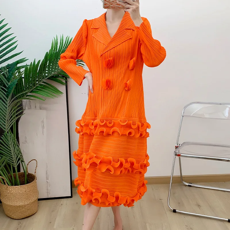 

Loose Stretch Miyake Pleated Dress Women's Clothing 2023 New Spring Summer New Notched Collar Appliques Ruffles Mid-Calf Length