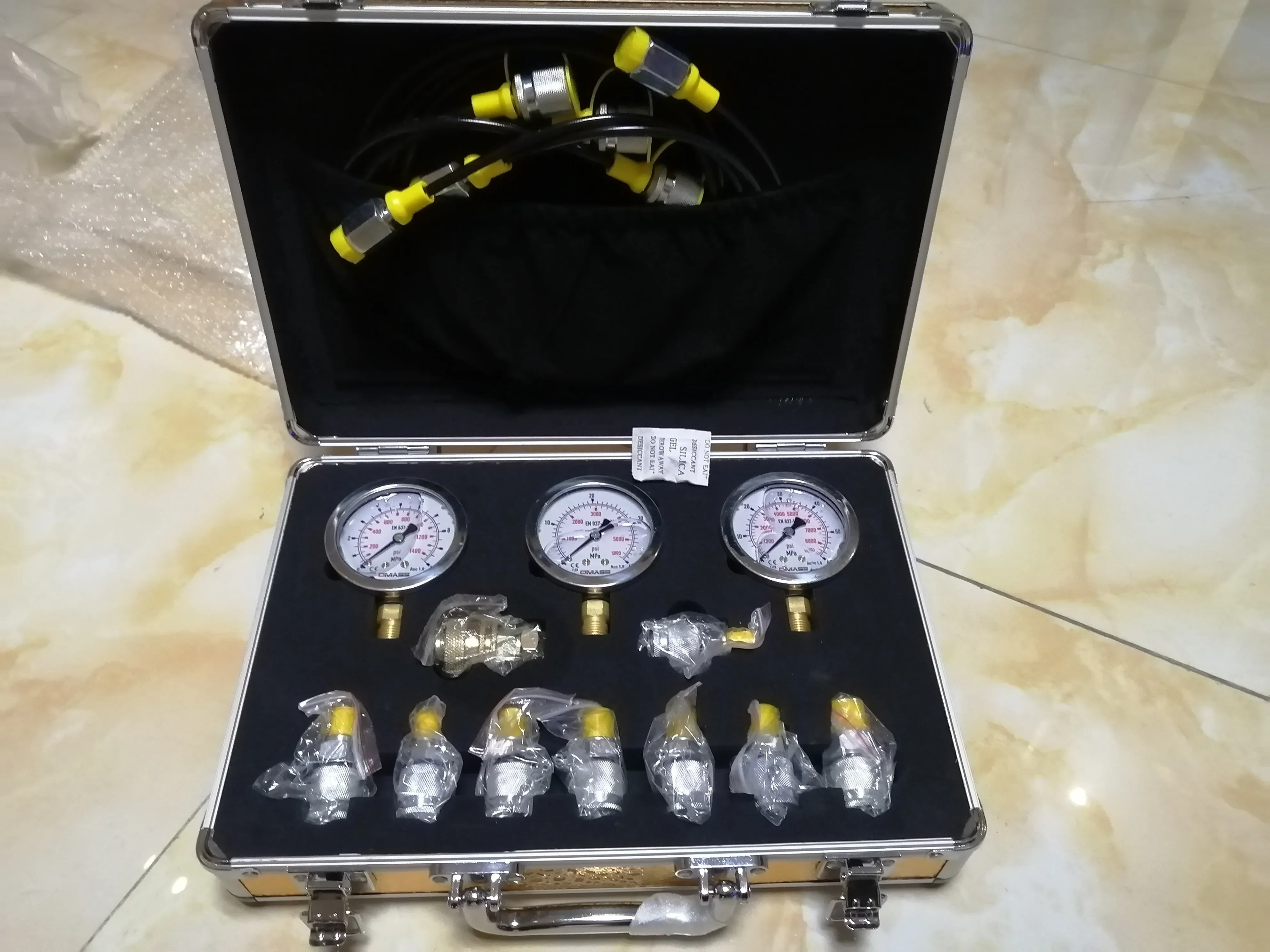 

2025/Excavator Hydraulic Gauge 0-25 MPa 0-3500 PSI Pressure Test Gauge For Sale