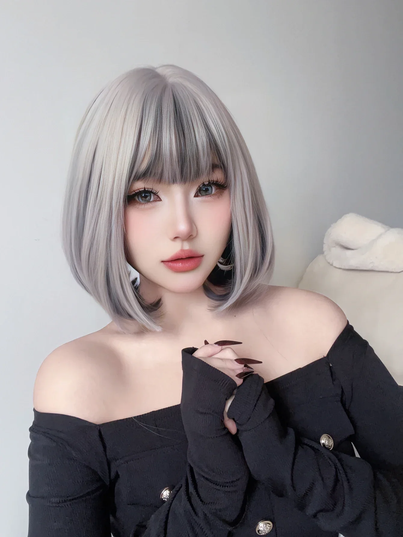 12Inch Silver Gray and Black Lolita Special Style Synthetic Wigs With Bang Short Natural Straight Hair For Women Heat Resistant