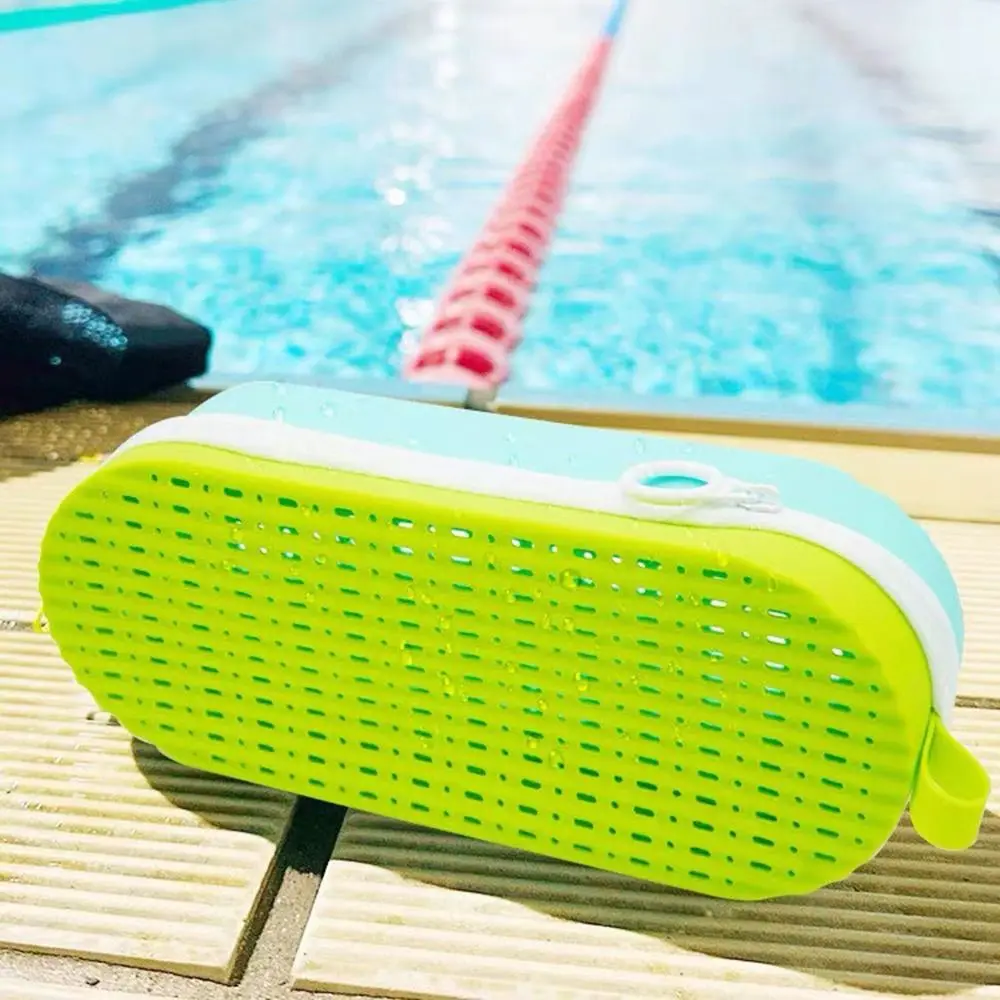 Caja de almacenamiento de silicona para gafas de natación, funda protectora suave para miopía, equipo de natación transpirable, bolsa para gafas de sol