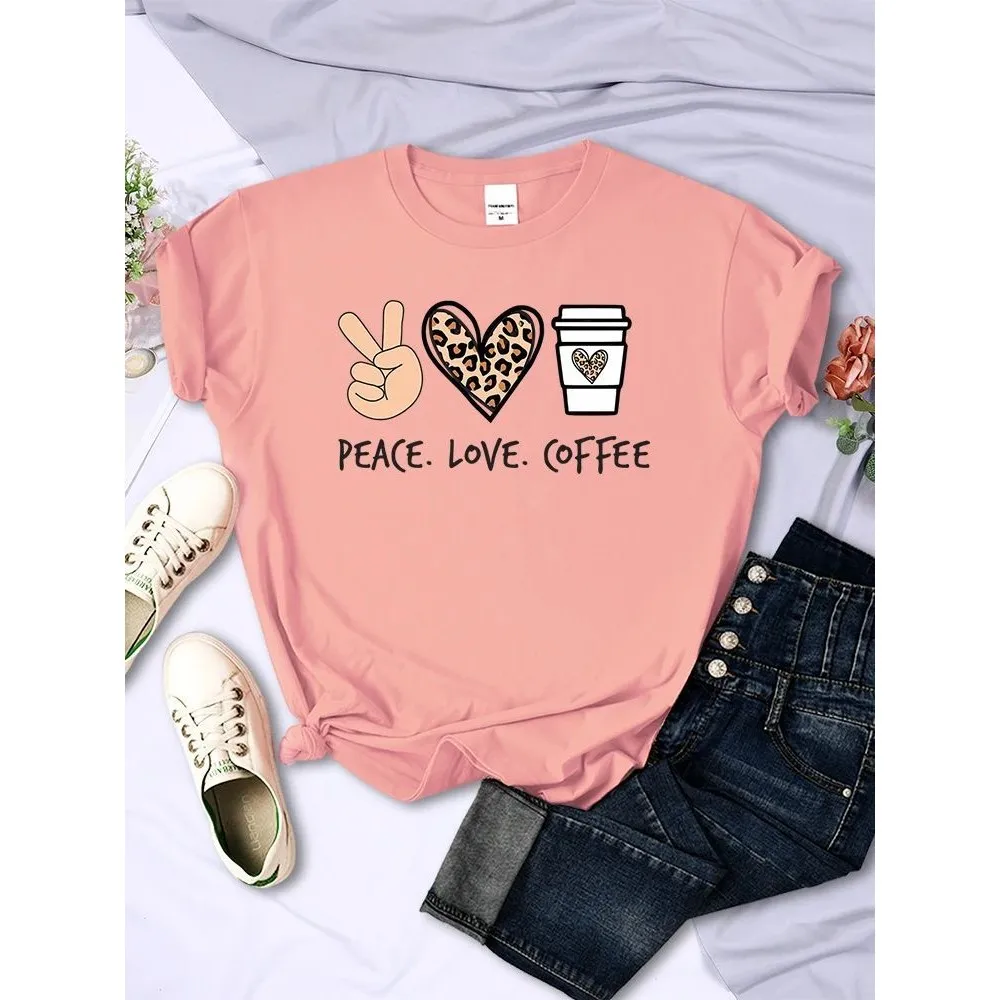 

High Quali Cotton Women's T-irts Peace Love Coffee Prints Comfortable Soft Fabric Ladies Tee irt Faionable Casual Wear