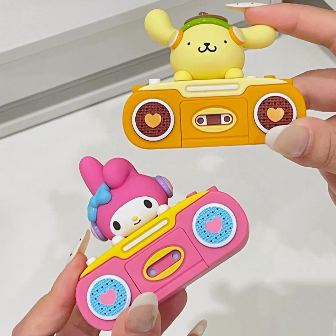 Auf Lager: Hello Kitty Retro-Kassettenrekorder Blindbox – Sprechende Sammelfigur als Desktop-Ornament, süßes Geschenk für Anime-Fans und Kinder