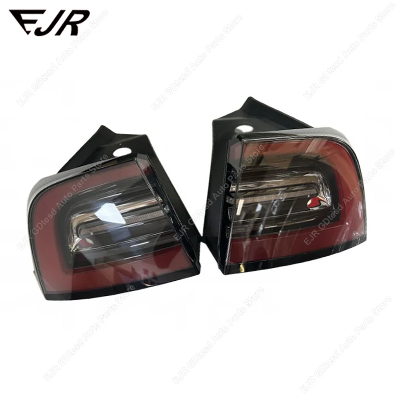 

For Tesla 2021-2023 Model 3 / Y Exterior Tail Lights -Yellow turn signal 1502086-00-D 1502087-00-D