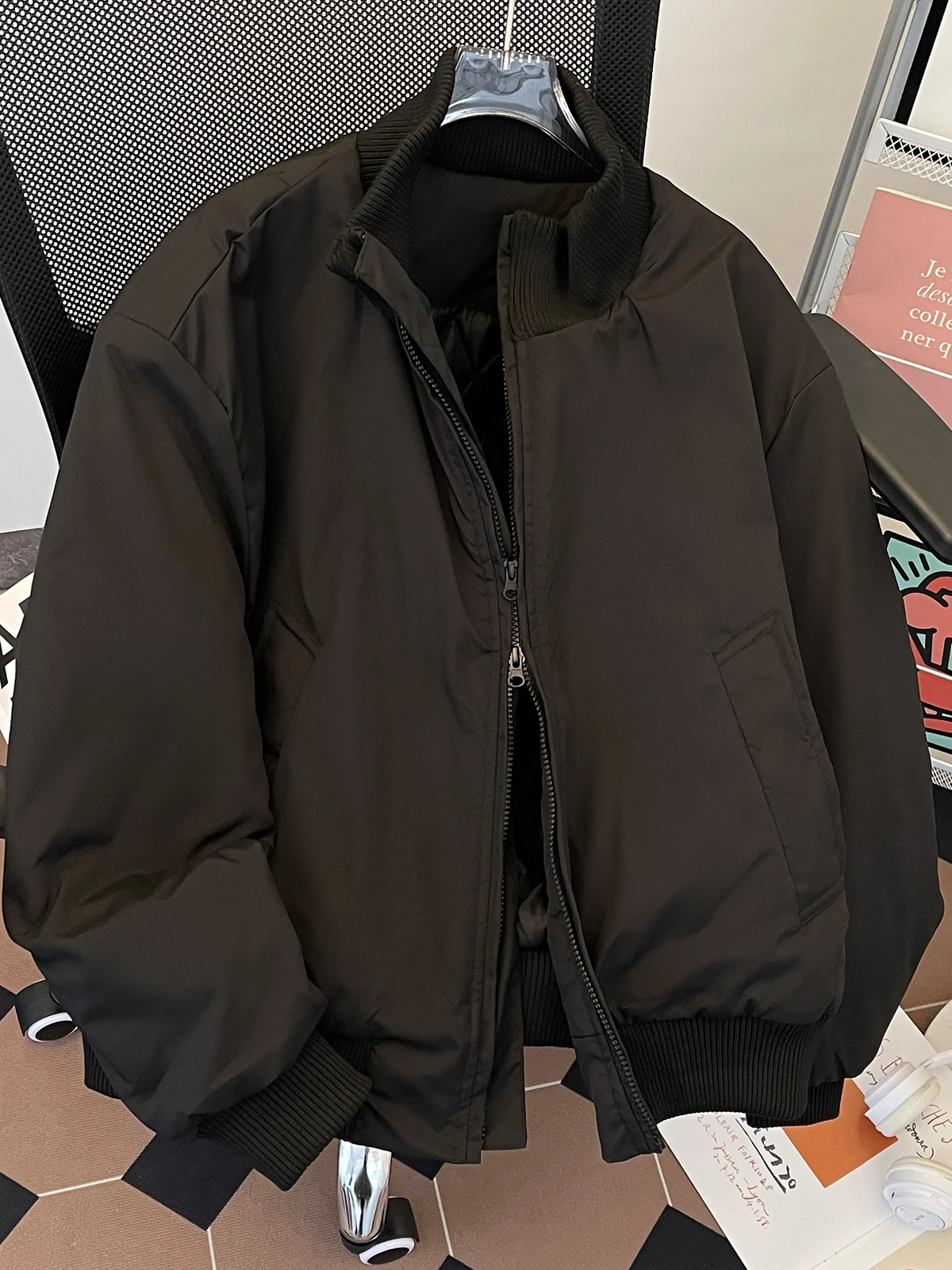 

Men's Thiened Cotton Jaet Stand Collar Loose Fit Warmth Youth Faion Winter Outerwear Zipper Closure Long Sve Coat