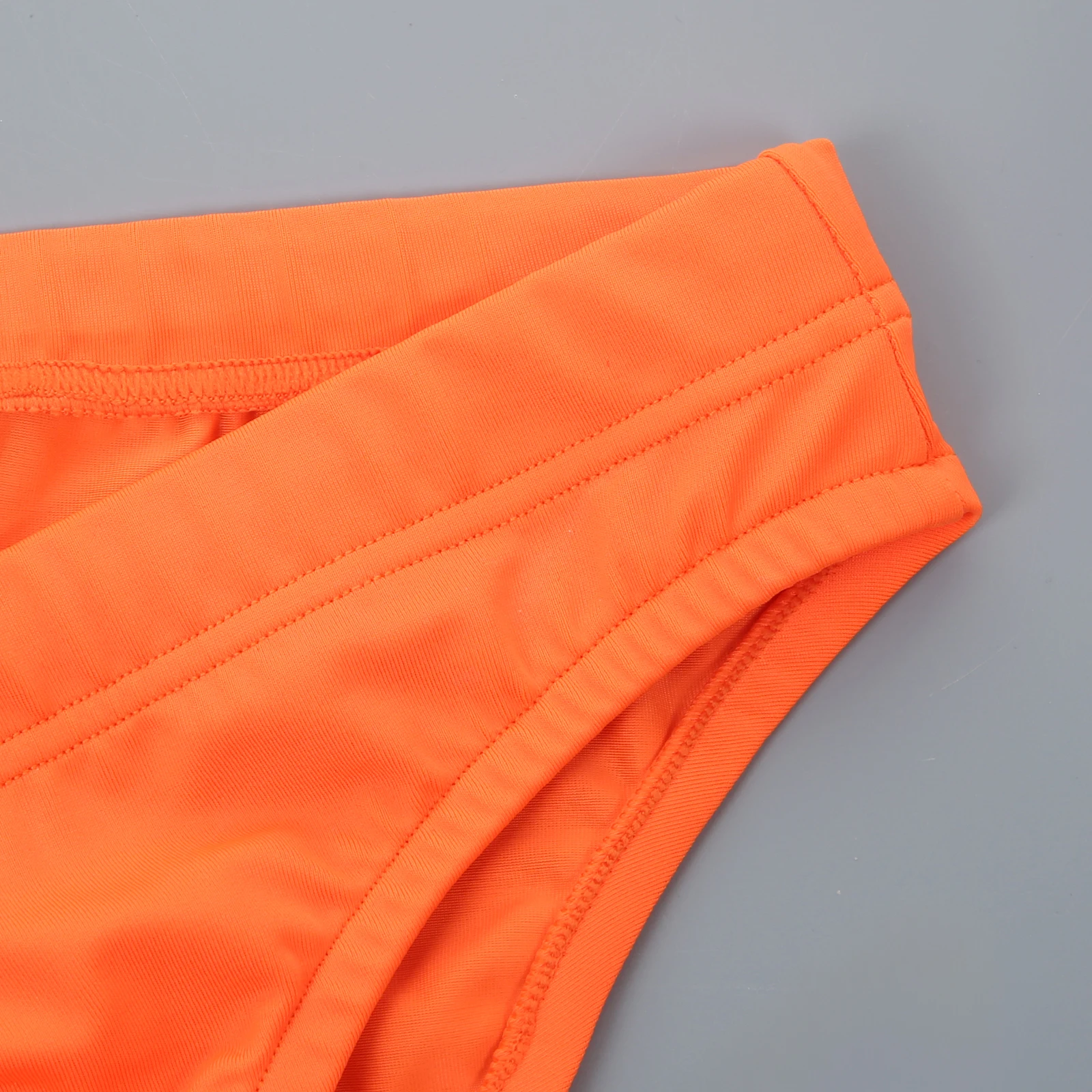 Bikini-Slip mit Kordelzug für Herren, niedrige Taille, sexy Unterwäsche, U-konvexe Unterhose, einfarbig – Detail 15