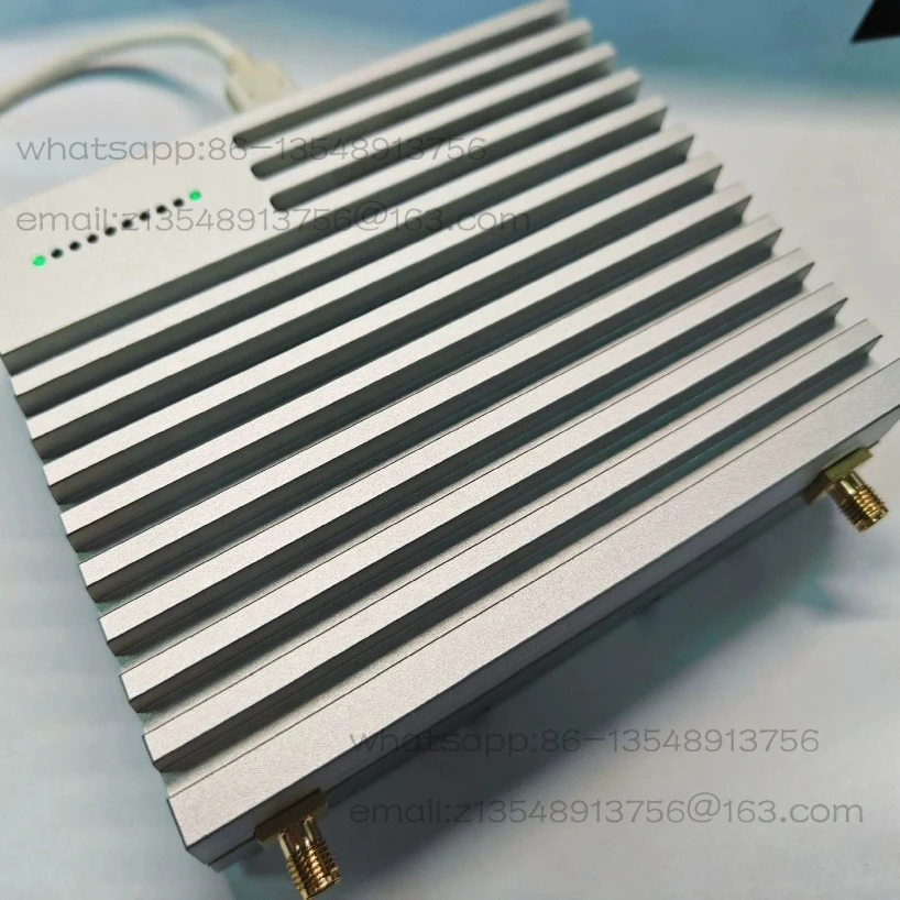 

Replica version, thickened cooling + flange connector, dual-port vector network analyzer VNA