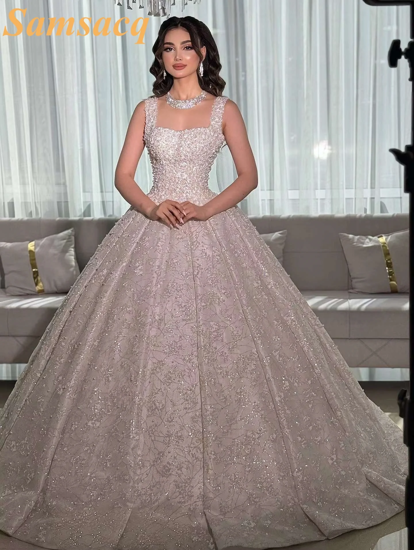 CustomizedPrincess Ball Gown Wedding Dresses Spaghetti Strap Appliques Sequined Lace Bridal Gowns Chapel Train Vestido De Noiva