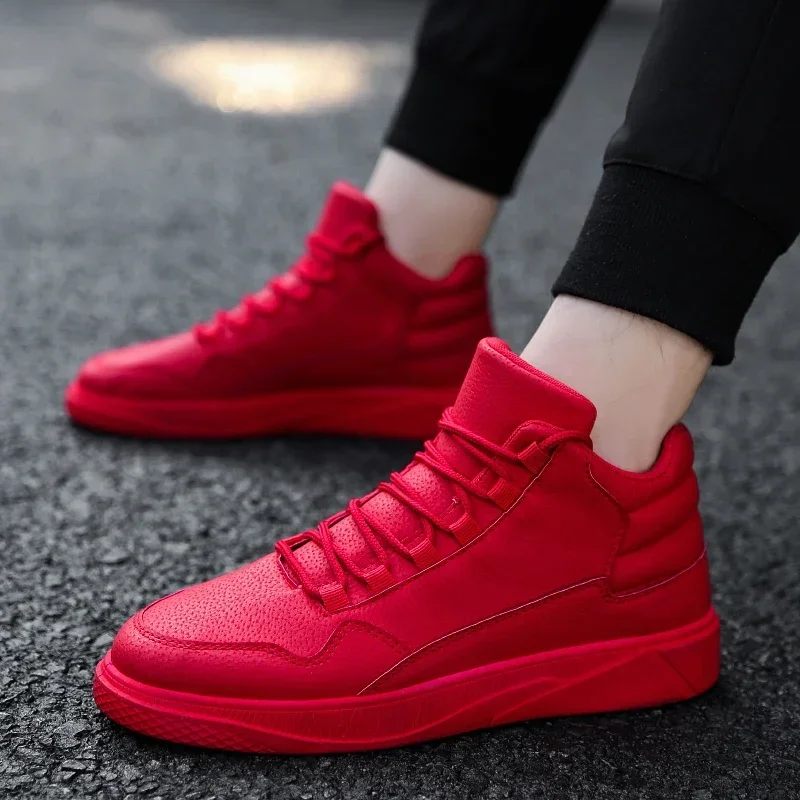 Fashion Men's Black Sneakers Red Rubber Bottom Sneakers for Men Flat Lover Shoes Spring and Autumn Men's Shoes 2024 Red Trainers