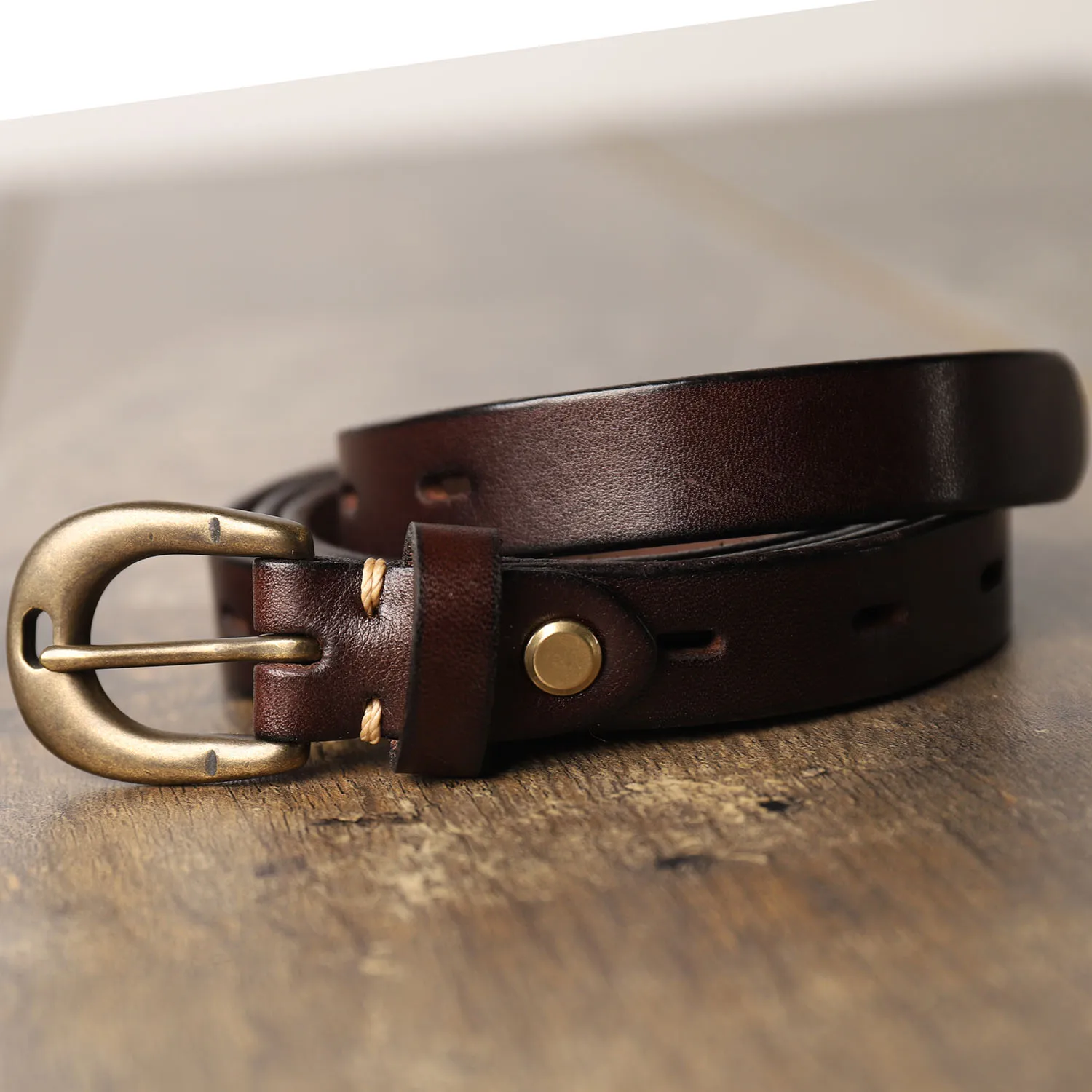 手作りヴィンテージ中空トップレイヤー牛革ベルト、ソリッド銅バックルウエストベルト、女性用、多用途、穴あけ不要
