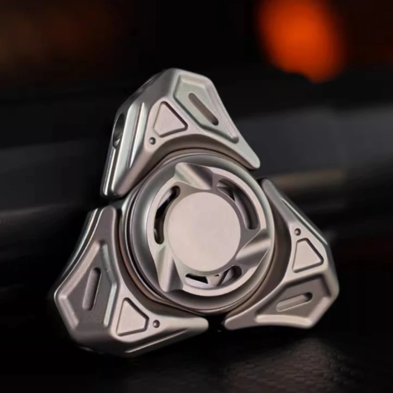 สปินเนอร์โลหะสแตนเลสแบบกลไก ของเล่นหมุนปลายนิ้ว บรรเทาความเครียด ลดความวิตกกังวล