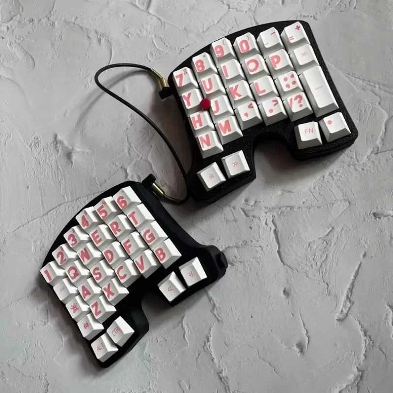 

Little Red Dot Split Keyboard Custom Mouse Joystick Hotswap Keyboard ThinkPad Pointing Rod Wired Keyboard Teclado Game Accessory
