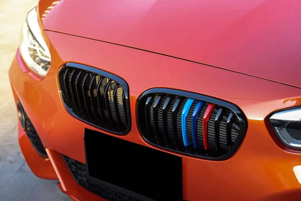 XVIP Frontstoßstangen-Nierengrill, Renngrills für BMW 1er F20 F21 2015–2019, Ersatz-Doppellatten, glänzend schwarze Gitter – Detail 22